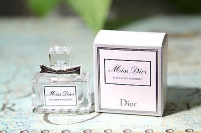 Nước hoa Dior chính hãng cao cấp nhập khẩu Giá Tốt